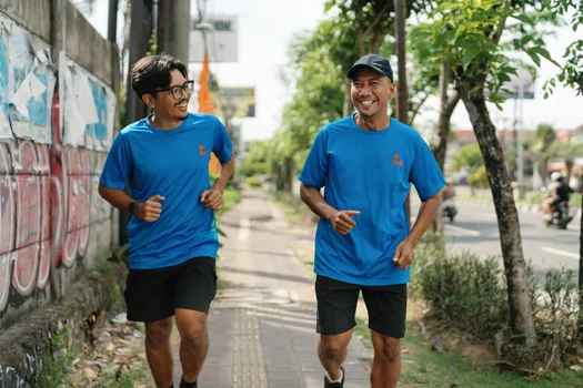Picture of Jaka and Andik running and training in Bali